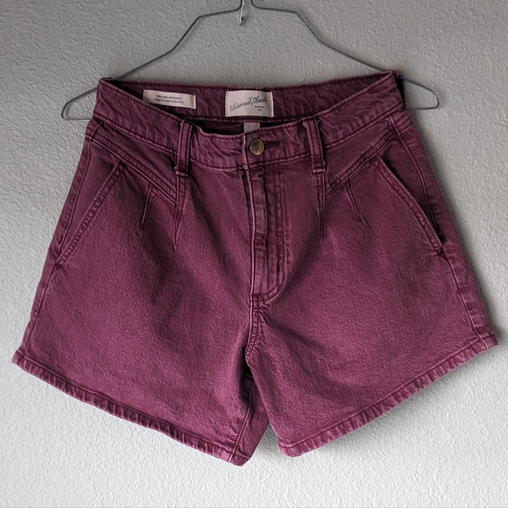 High-rise shorts